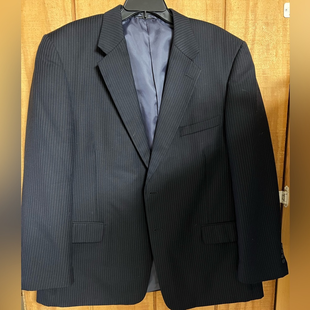Classic Navy Pinstripe Men's Blazer
